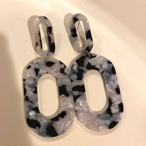 Acrylic Black and White Spotted Dangle Earring